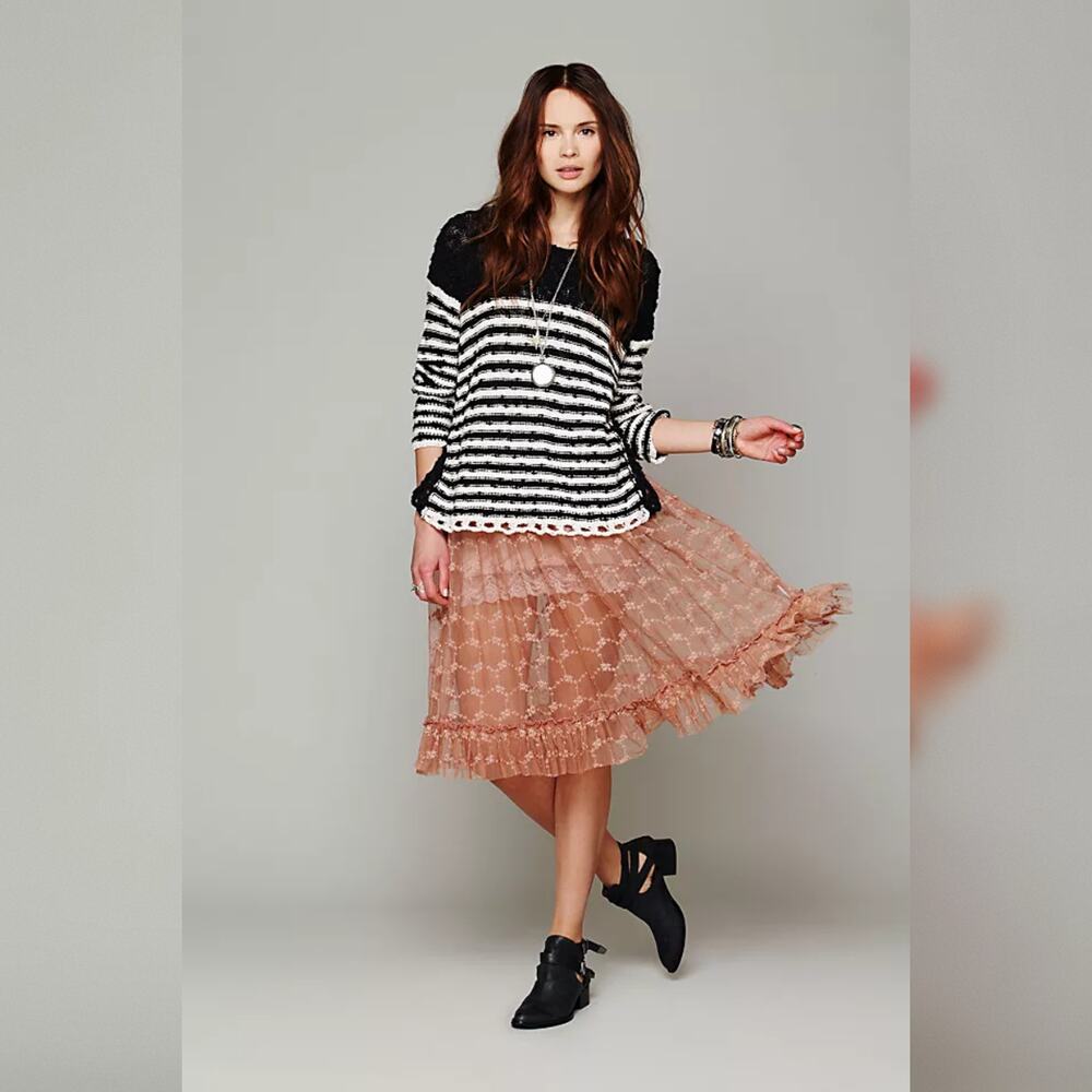 Free People Intimately Lace Connections Skirt - Copper - Size Small - Picture 2 of 10